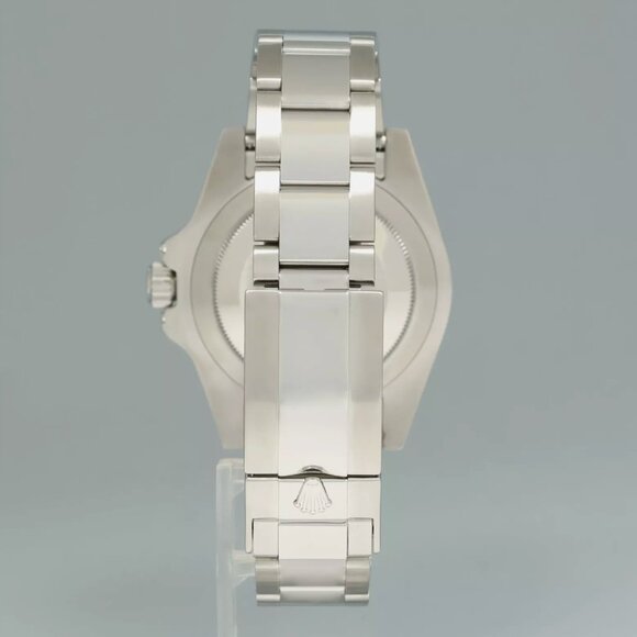 MINT MEN'S ROLEX 40MM ICED SAPPHIRE WATCH - Picture 5 of 7